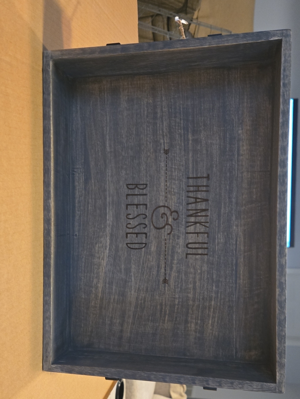 thirty-one Grey Wash Wood Close to Home Serving Tray